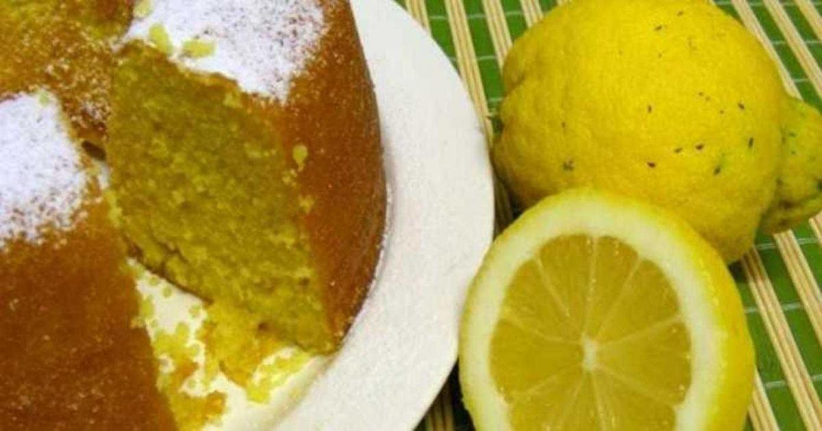 Este é sem dúvida o melhor bolo de limão do mundo, com um aroma muito agradável e um sabor inconfundível, vale muito a pena experimentar!